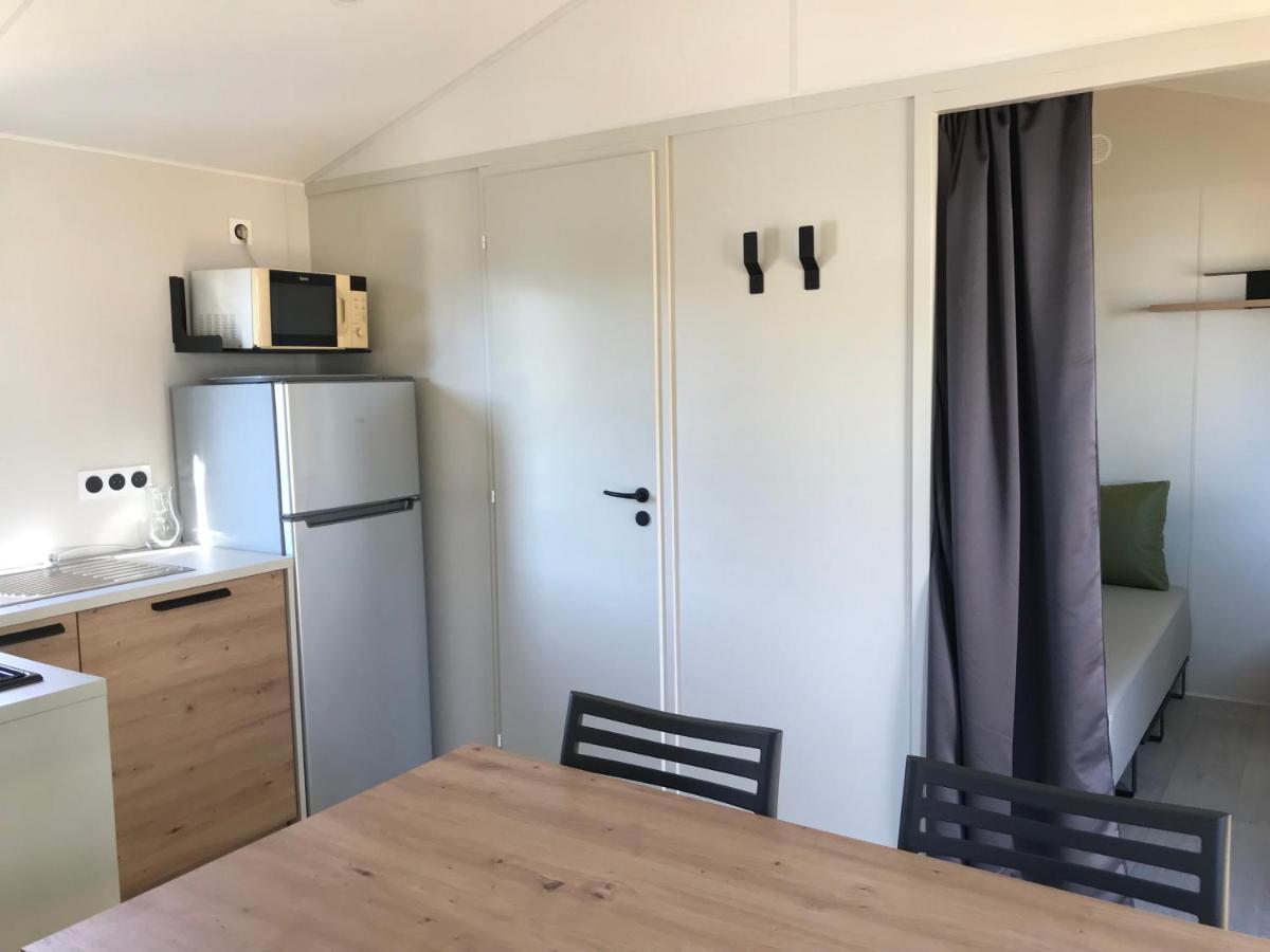 Mobile-Home Pin Bec-de-Mortagne Экстерьер фото